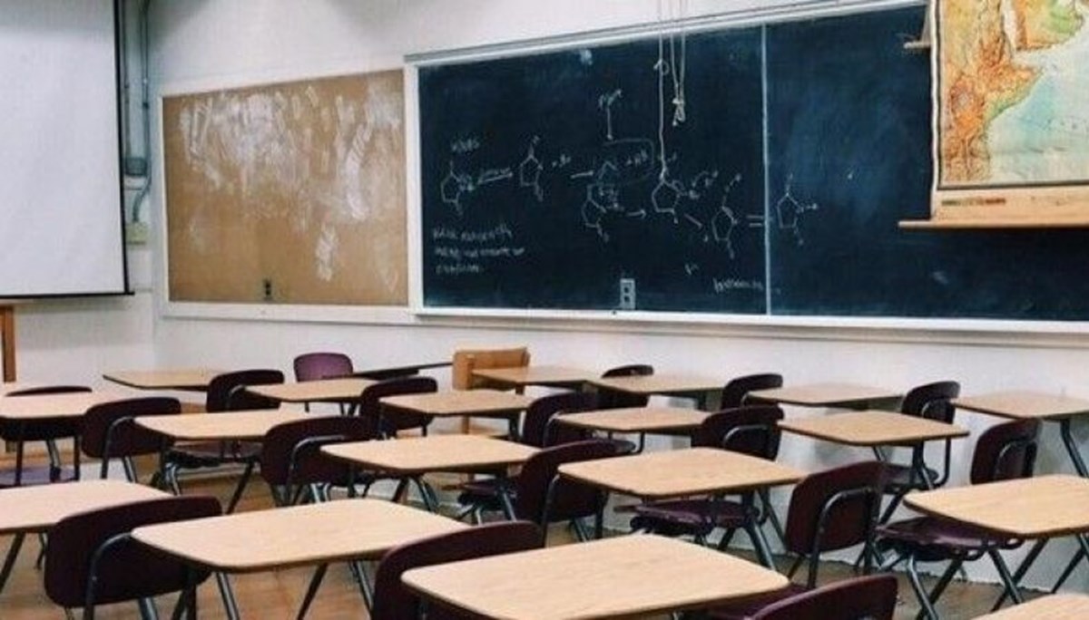 Özel okul dernekleri: Kademeli normalleşmede eğitim çalışanlarının aşılanmasına hız verilsin