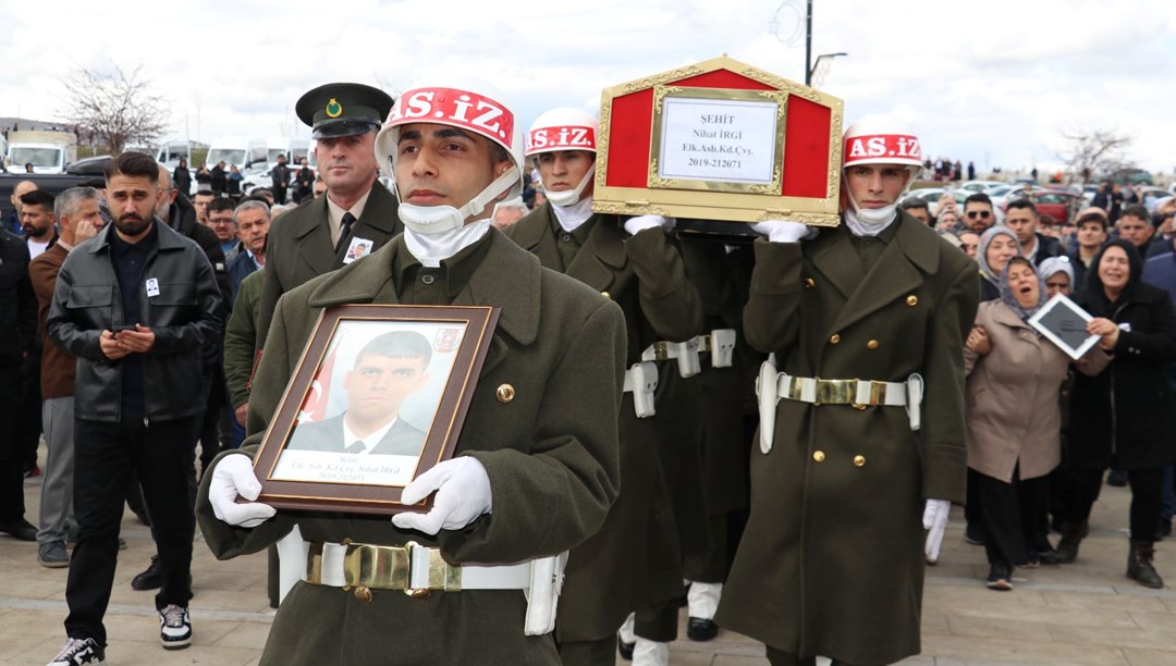 Sivas'ta şehit astsubay son yolculuğuna uğurlandı