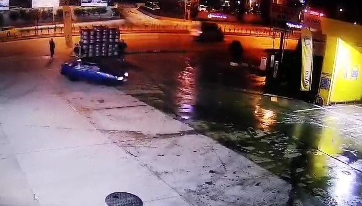 Karabük'te drift yapan sürücüye 20 bin 342 lira ceza Karabük'te drift yapan sürücüye 20 bin 342 lira ceza