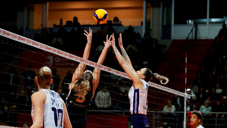 Sultanlar Ligi'nde final serisi başlıyor: VakıfBank - Fenerbahçe Medicana