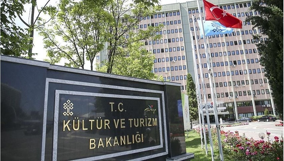 Kültür ve Turizm Bakanlığı 19 stajyer sanatçı alacak