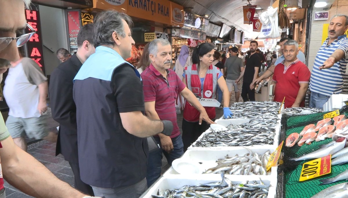 İstanbul’da balık boyu denetimi | “Bu sene istavritte sıkıntı görüyoruz”