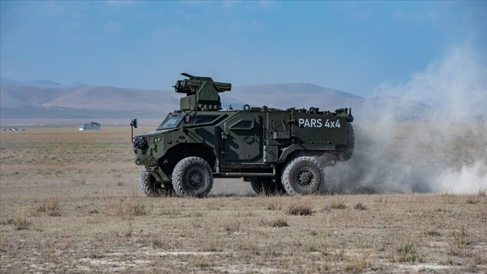 Türkiye'nin yeni zırhlı aracı Altuğ 8x8 göreve hazırlanıyor (Türkiye'nin yeni nesil yerli silahları) - 9
