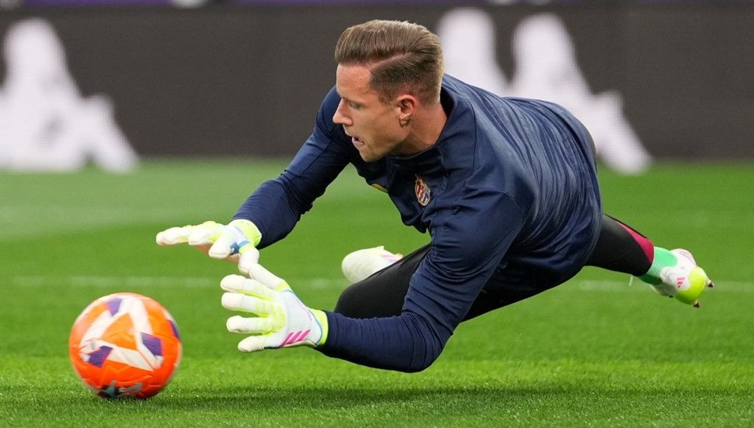 Galatasaray istedi, efsane isim devreye girdi: "Hemen Barcelona'dan ayrıl!"