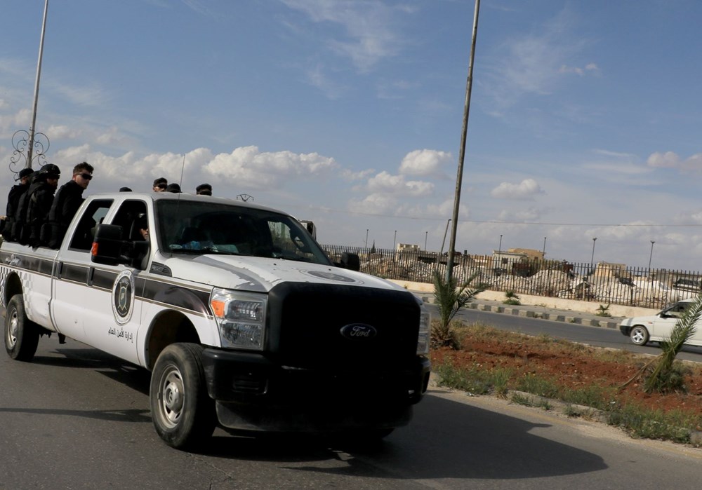 Halep'ten Ayrılan Teröristler: 250 PKK/YPG Mensubu Geri Çekiliyor 76 y4s6d M6zU2By1k8cNHV0Q