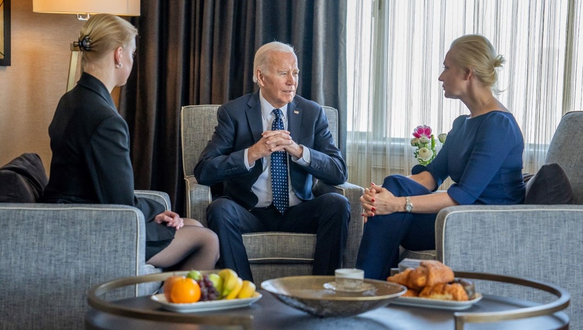 ABD'de sürpriz görüşme: Navalni ailesi Biden'la buluştu ABD'de sürpriz görüşme: Navalni ailesi Biden'la buluştu