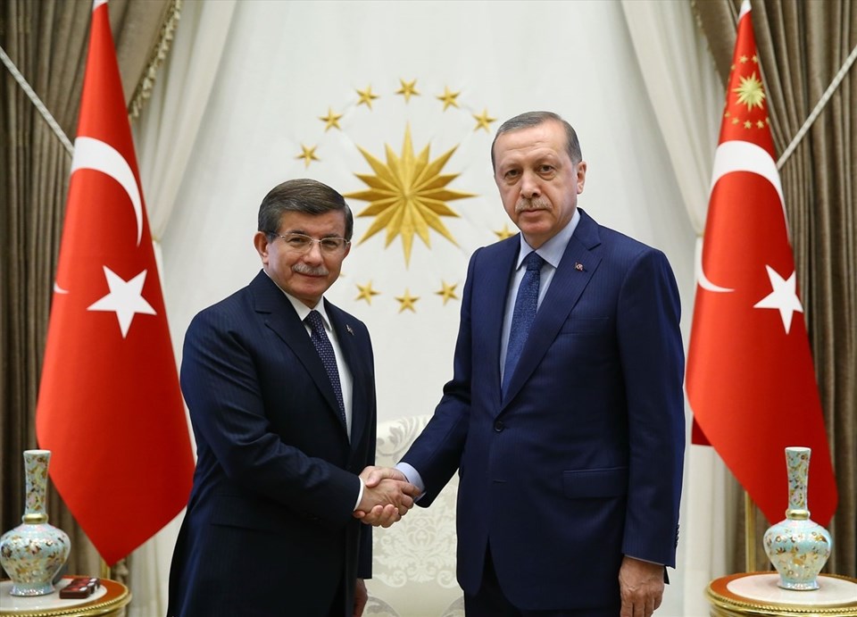 Cumhurbaşkanı Erdoğan, Yıldırım'a hükümeti kurma görevini verdi - 2