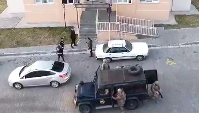 Yılanlar davasında beş tahliye