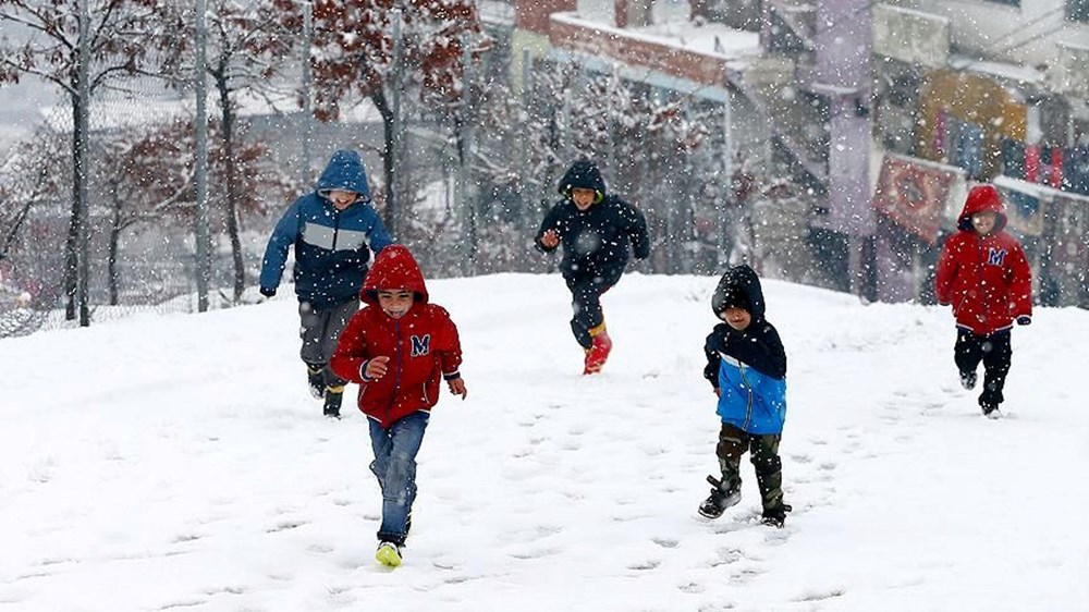 Okullarda kar tatili devam edecek mi? Bugün okullar tatil mi? Gözler valiliklerin tatil açıklamasında - 5