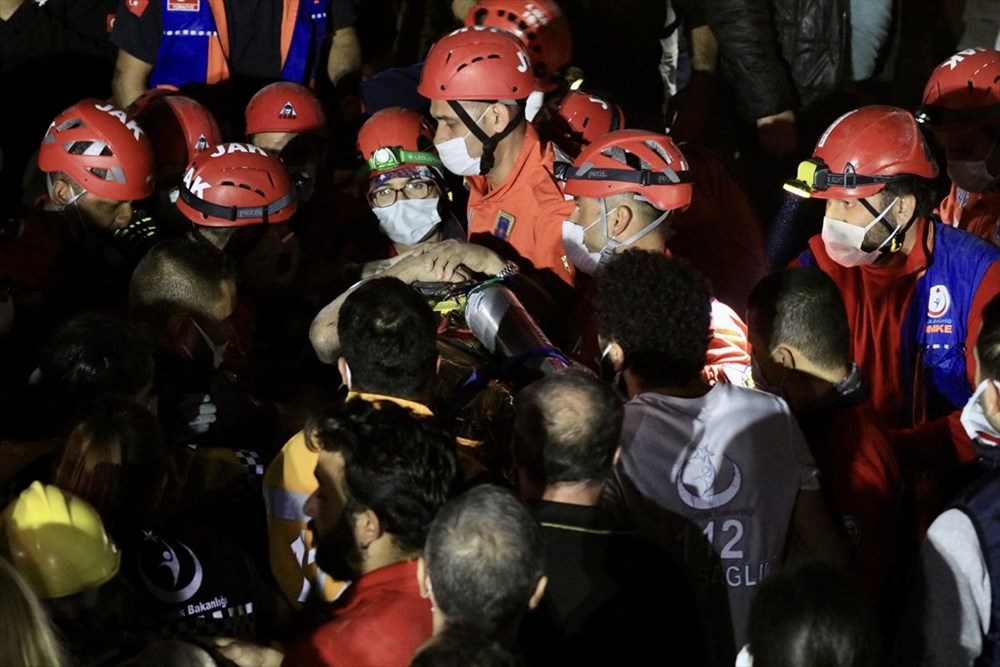 91. saatte Ayda Gezgin mucizesi (Deprem enkazında zamana karşı büyük yarış) - 48