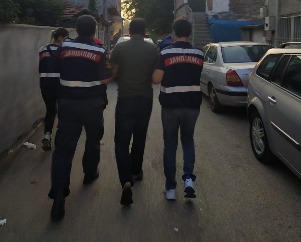 El Nusra terör örgütünün emiri Bursa'da yakalandı - 1
