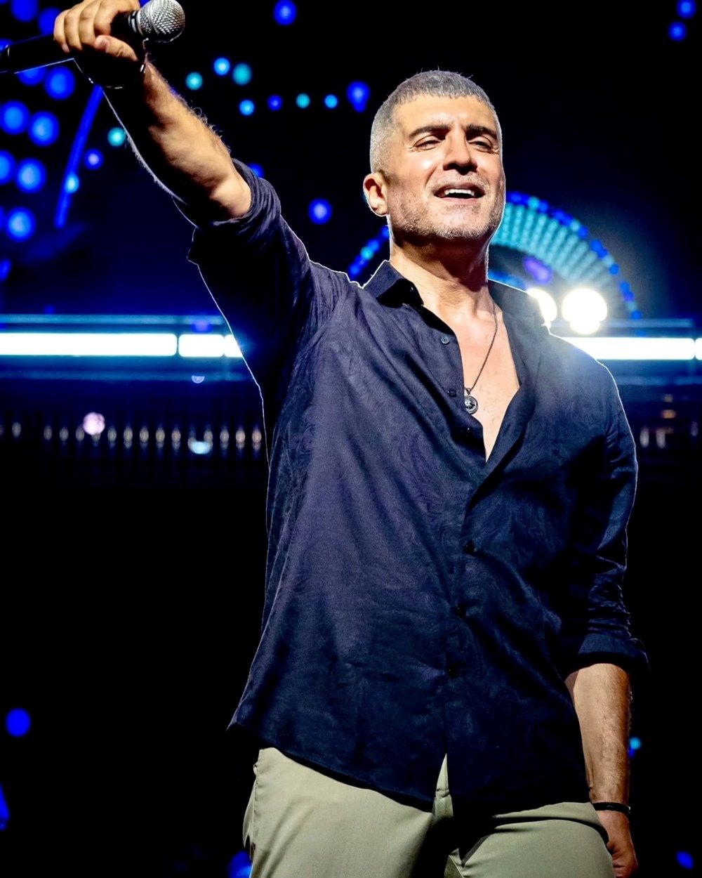 Özcan Deniz'den Fotoğraflarla Bir Yanıt 73 y8vIdNmXgkeNXFmv9q3e5g