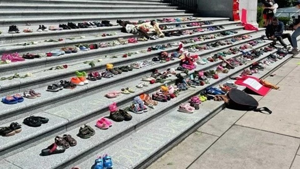 Papa, Katolik Kilisesi'nin uygulamalarını soykırım olarak nitelendirdi - 1