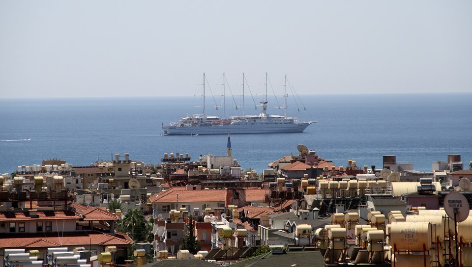 Dünyanın en büyük yelkenli gemilerinden 'Club Med 2' Alanya'da - 2