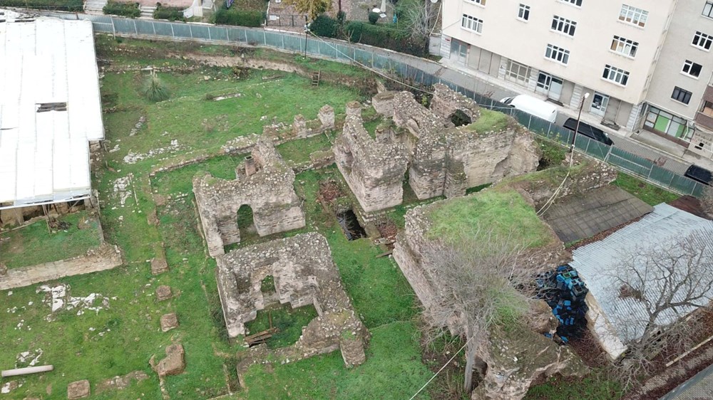 Sancaktepe'deki 14 yüzyıllık Damatrys Sarayı'nda restorasyon çalışmaları devam ediyor - 7