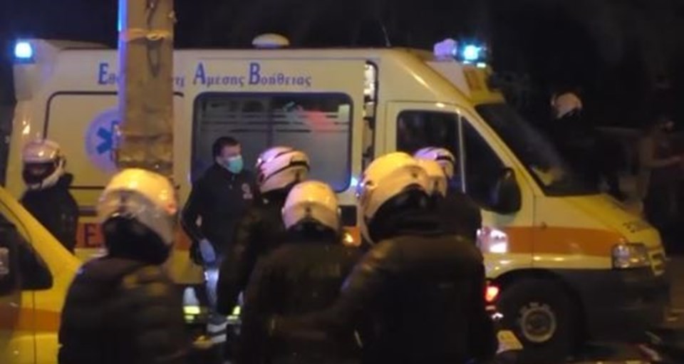 Atina'da çete savaşı: 6 Türk öldü - 1