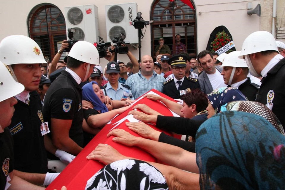 Adana şehit polisleri uğurladı - 6