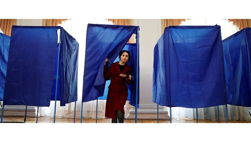 Ukrayna 21 Temmuz'da seçime gidiyor