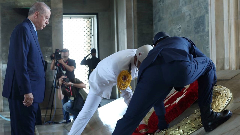 YAŞ kararları açıklandı: Genelkurmay Başkanlığı'na Orgeneral Selçuk Bayraktaroğlu atandı - 2
