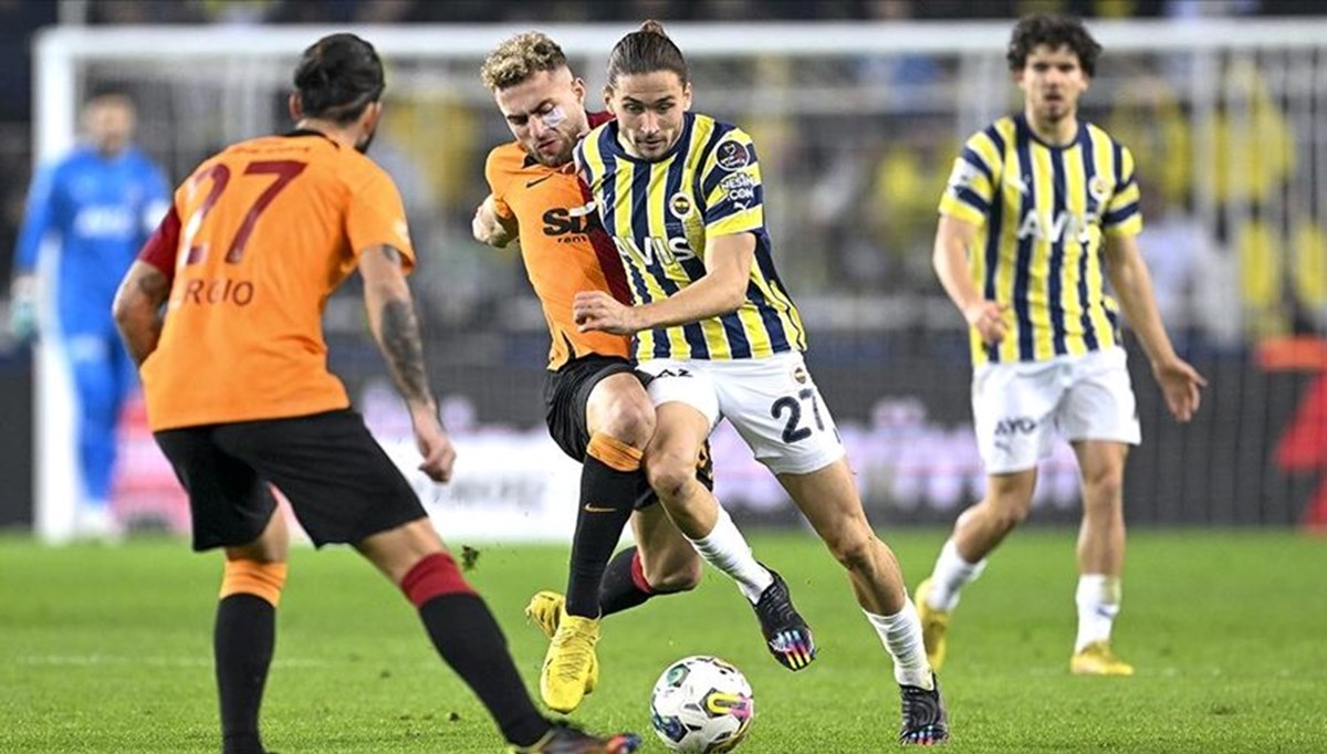 Fenerbahçe-Galatasaray derbisinin VAR hakemi belli oldu Fenerbahçe-Galatasaray derbisinin VAR hakemi belli oldu