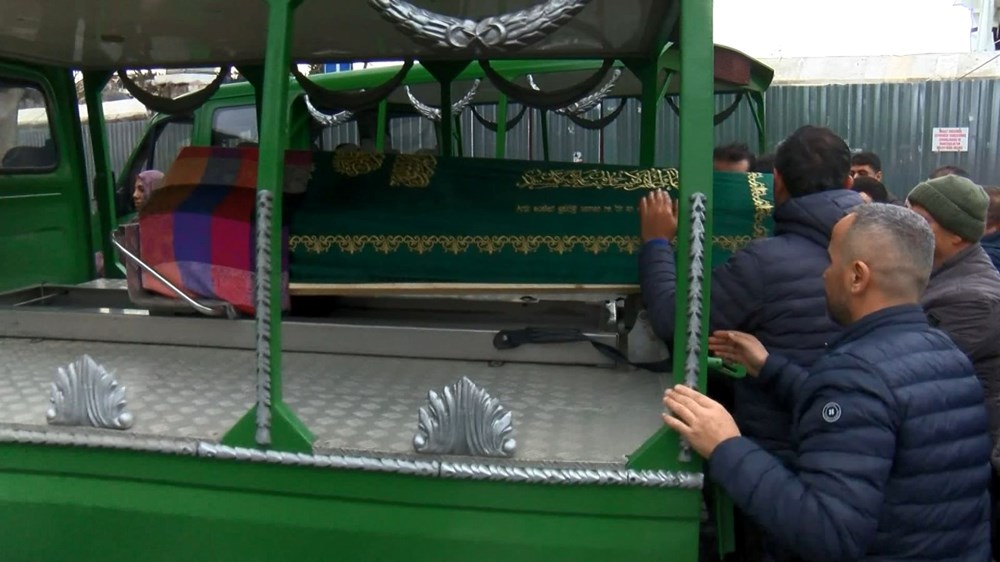 Yılbaşı gecesi başından vurulan Melek’ten acı haber - 4