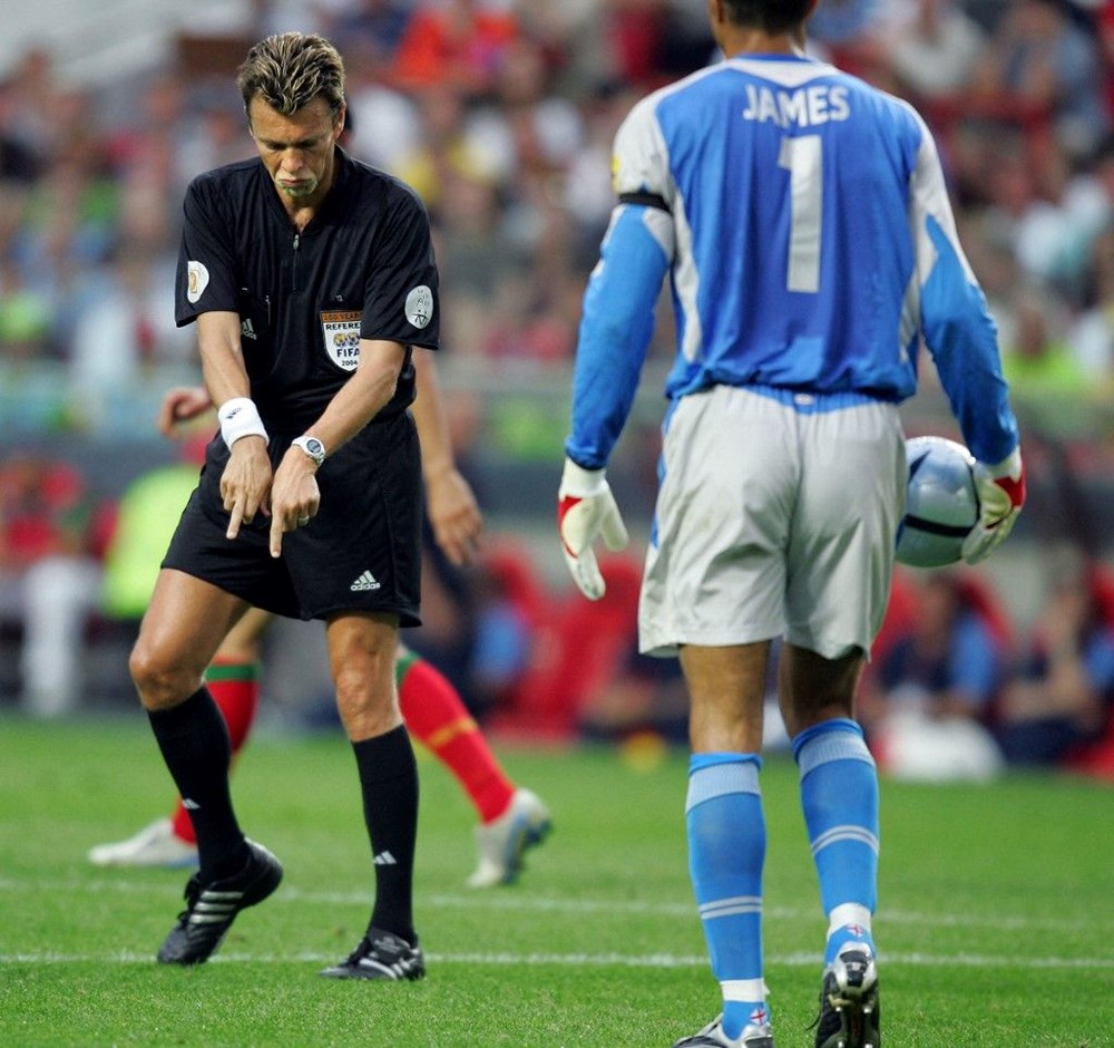 Beşiktaş'ın Galatasaray derbisine getireceği dünyaca ünlü yabancı hakem belli oldu - 7