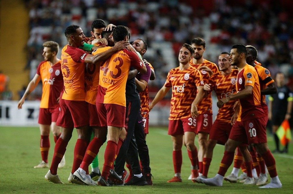 Galatasaray Schalke 04 Şampiyonlar Ligi maçı ne zaman, saat kaçta, hangi kanalda? Son Dakika Galatasaray Schalke 04 Şampiyonlar Ligi maçı ne zaman, saat kaçta, hangi kanalda? Son Dakika