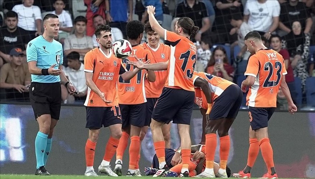 Başakşehir-Universitatea Craiova maçı ne zaman, saat kaçta ve hangi kanalda? (UEFA Konferans Ligi play-off turu)