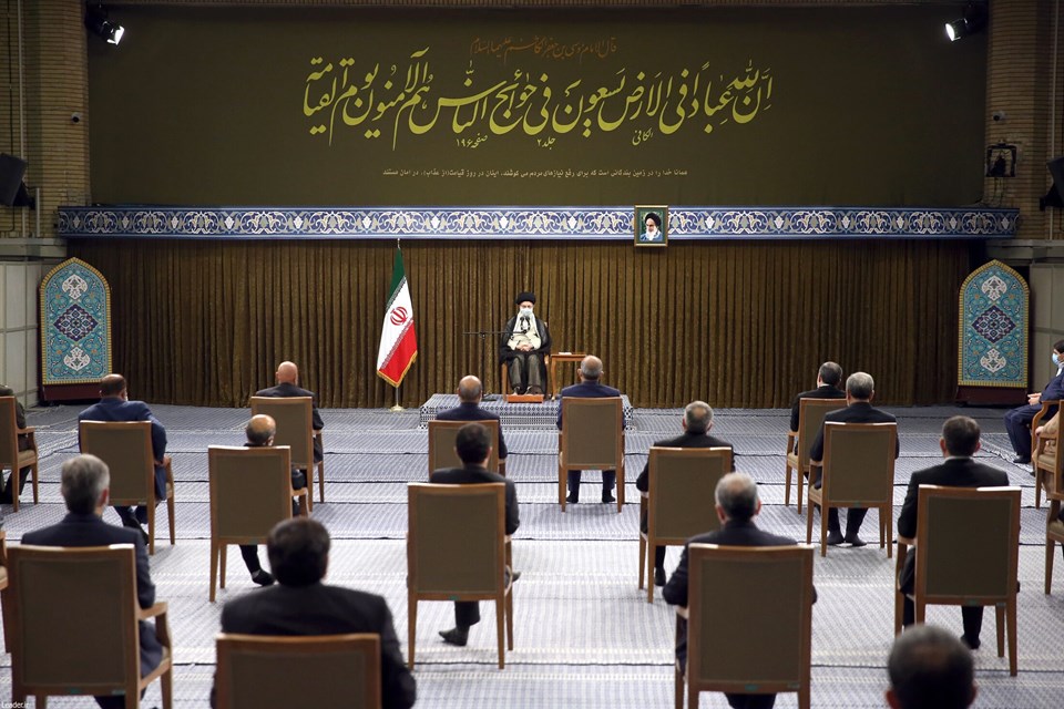 İran lideri Hamaney: Afganistan'daki krizlerin kaynağı ABD'dir - 1