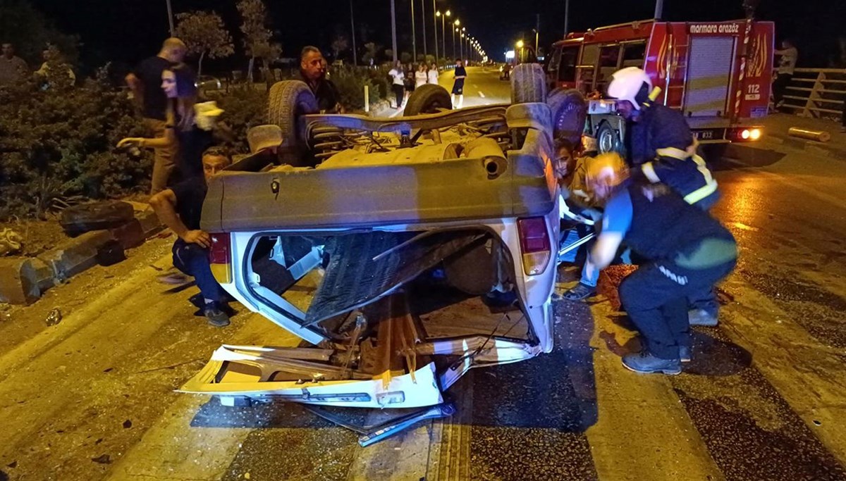 Kavşakta feci kaza: 7 yaralı