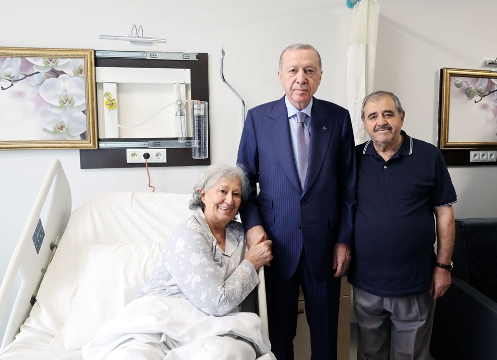 Cumhurbaşkanı Erdoğan'dan hastalara ziyaret 75 yMoyhTE 7E6ks8H2Mgcujg