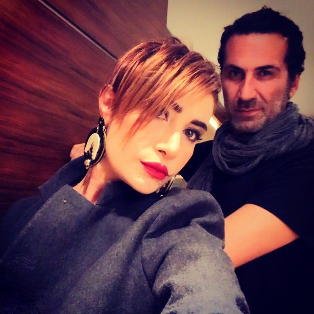 Demet Özdemir'den Şaşırtan Stil Değişikliği: Tek Gecelik İmaj Macerası! 270 yNC0V4fBJUKZRVMJjsMA1A