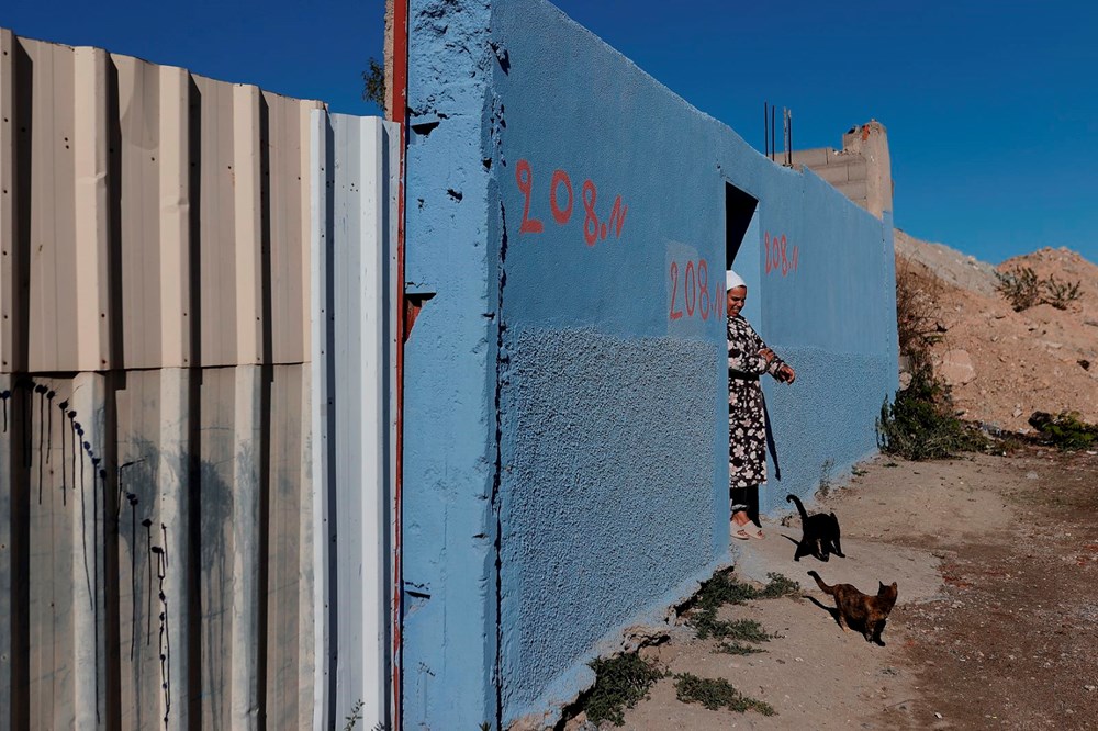 Avrupa'nın en büyük varoşu: 4 bin 500 kişi iki yıldır elektriksiz yaşıyor - 7