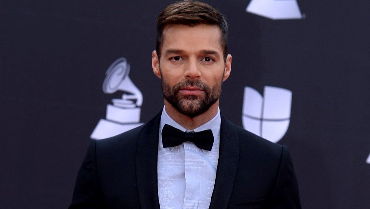 Ricky Martin hakkındaki aile içi istismar suçlamalarını reddetti