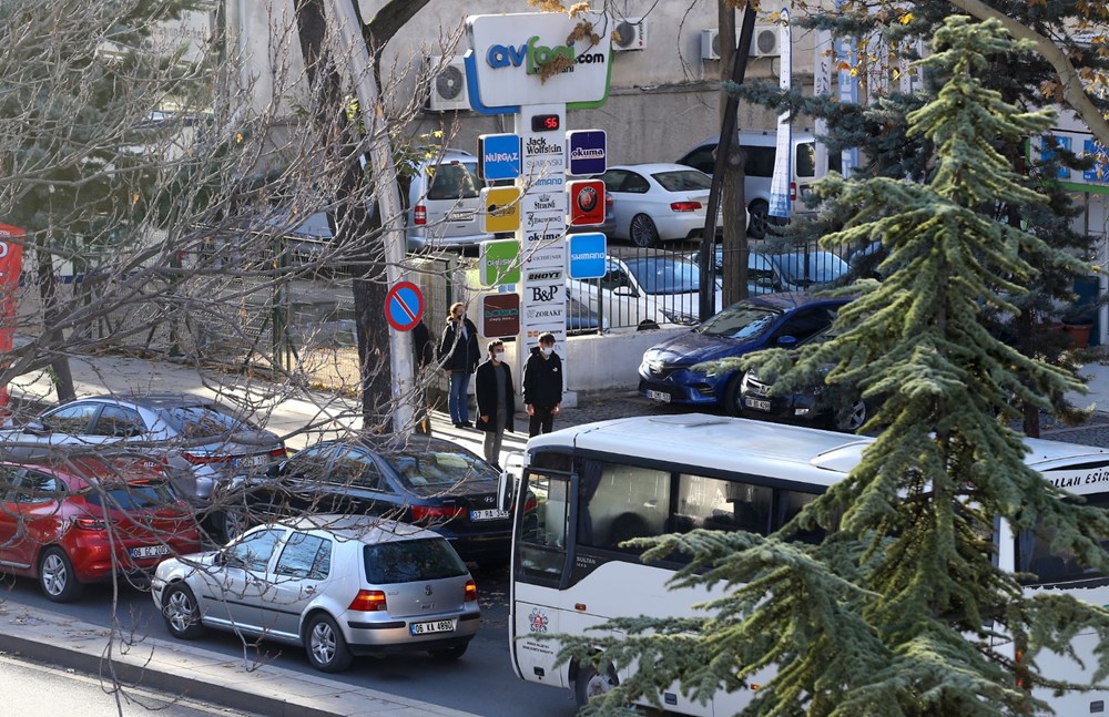 Saat 9'u 5 geçe hayat 1 dakika durdu - 11