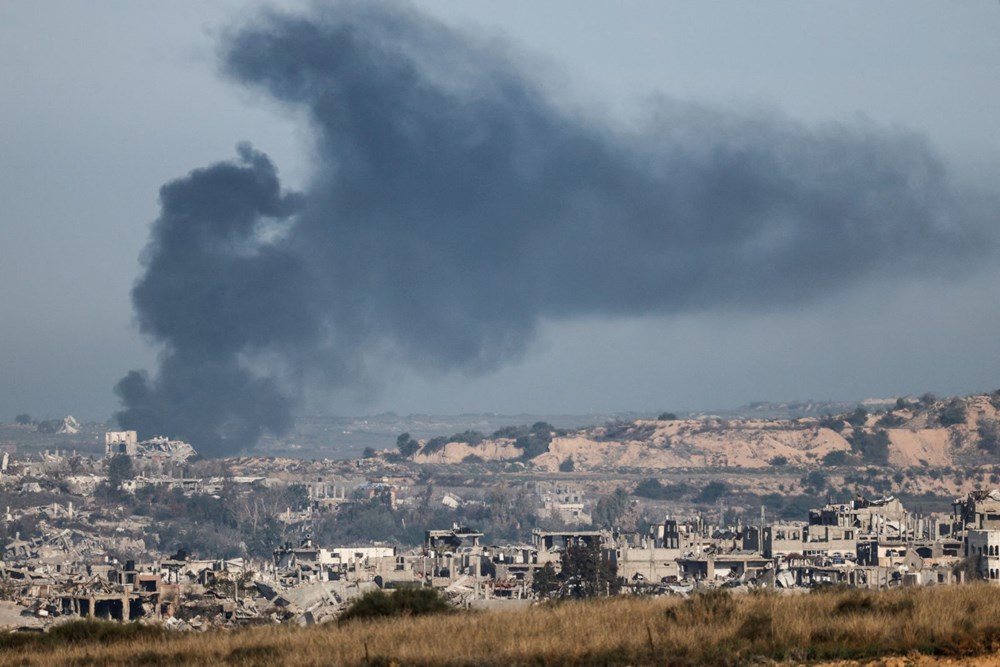 Gazze’de son durum | Ateşkes beklenirken İsrail'den bombardıman: "Hamas listeyi vermezse saldırılara devam edeceğiz" - 2