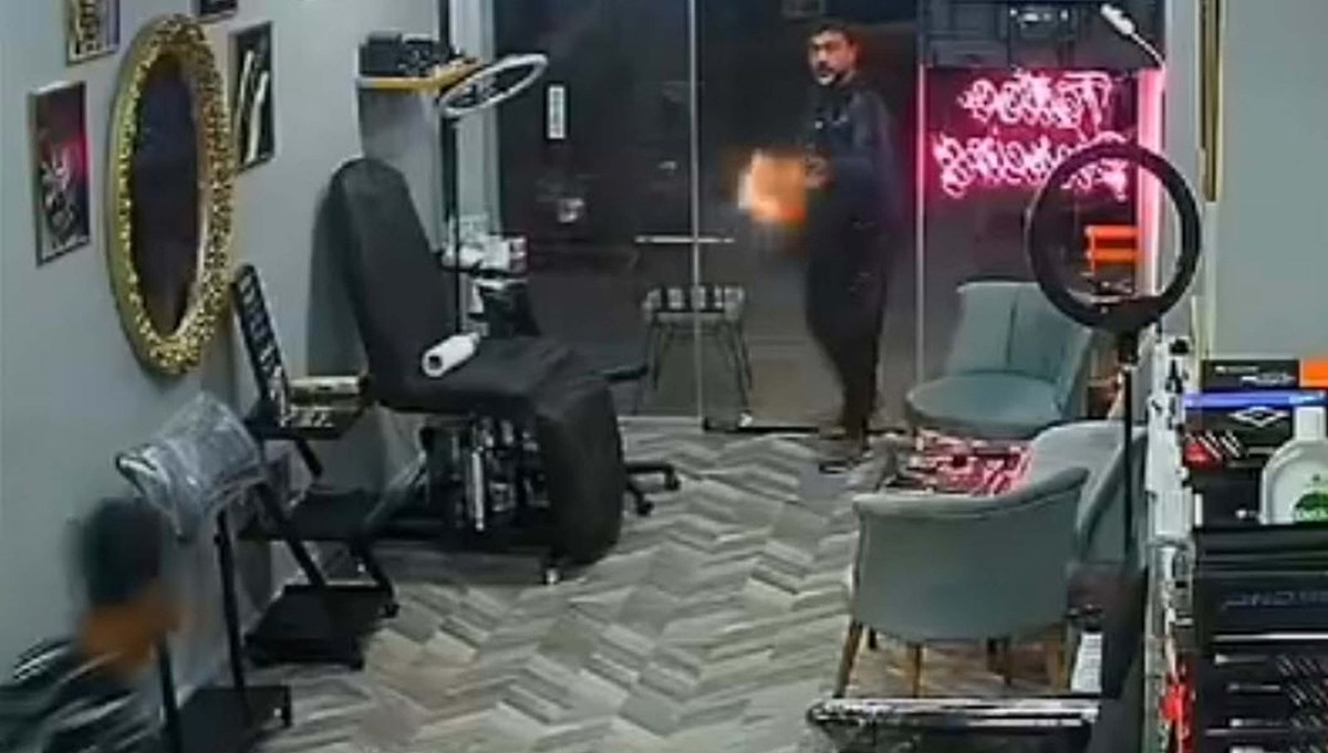 Dövmecilerin müşteri kapma kavgası: 2 yaralı Dövmecilerin müşteri kapma kavgası: 2 yaralı