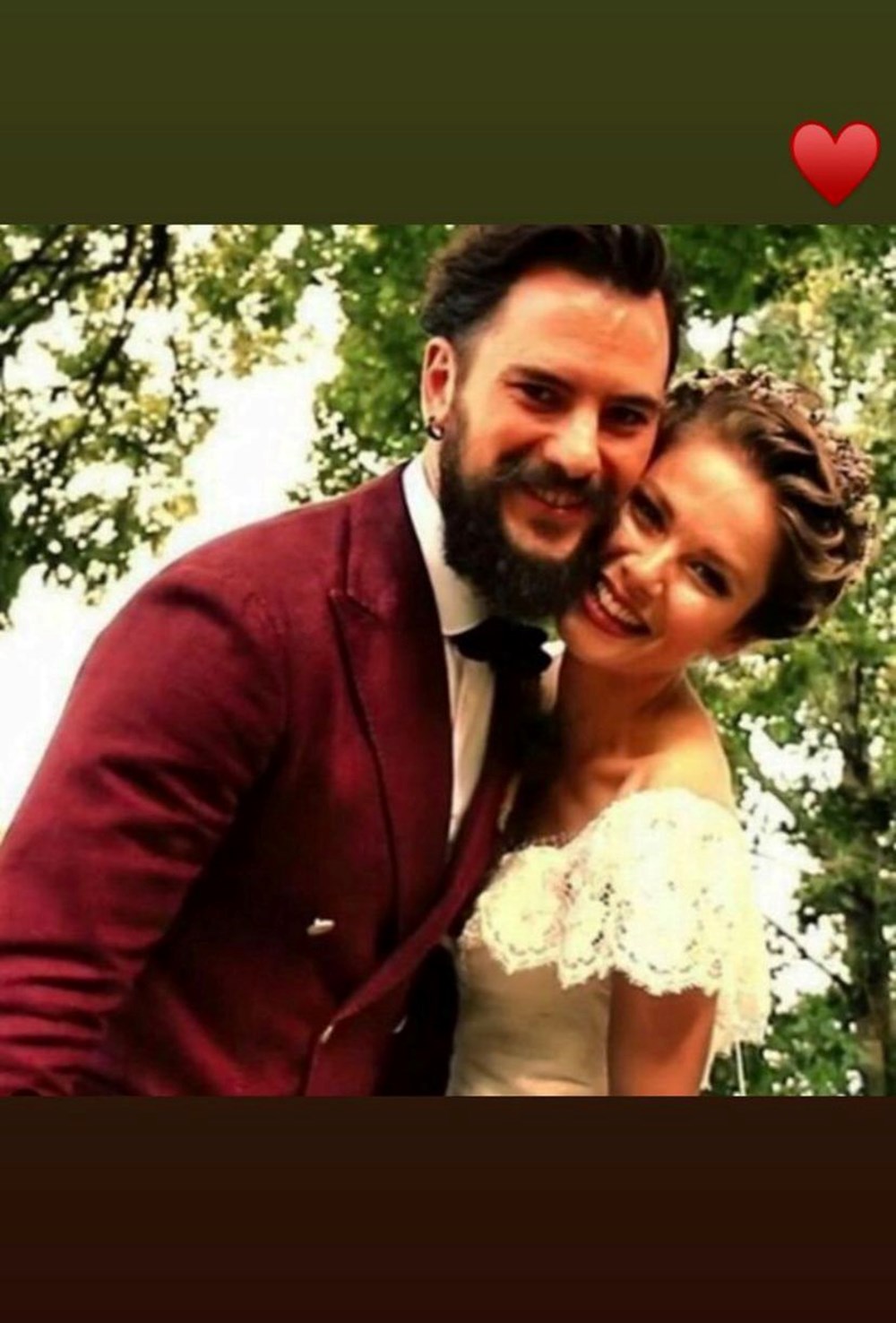 Burcu Biricik'ten eşi Emre Yetkin'e: Nice 8 senelere sevgilim - 5