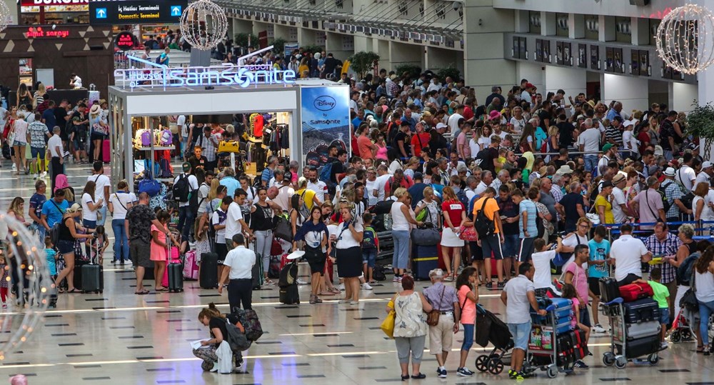 Antalya'da ev bulamayan yabancılar apart otelleri doldurdu - 2