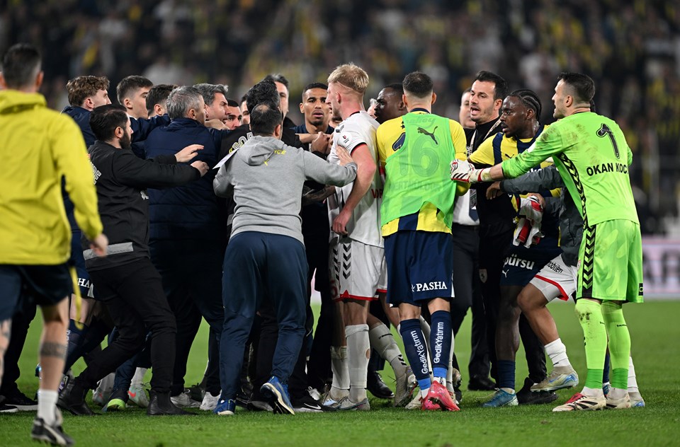 Samsunspor'dan Fenerbahçe maçı tepkisi: TFF, saldırıya karşı üç maymunu oynadı - 1