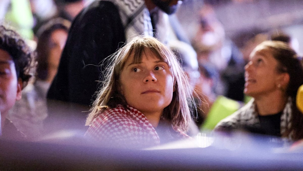 Aktivist Thunberg İsveç'te konuştu