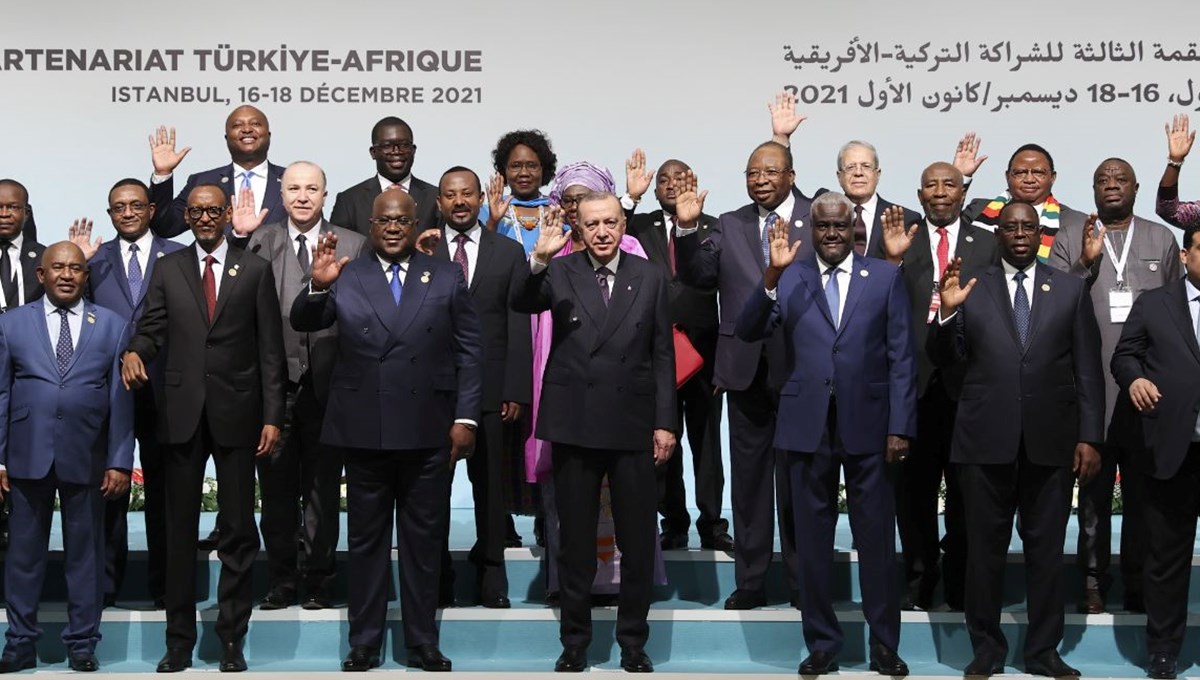 Cumhurbaşkanı Erdoğan: Afrika'yla 15 milyon doz aşıyı paylaşmayı planlıyoruz