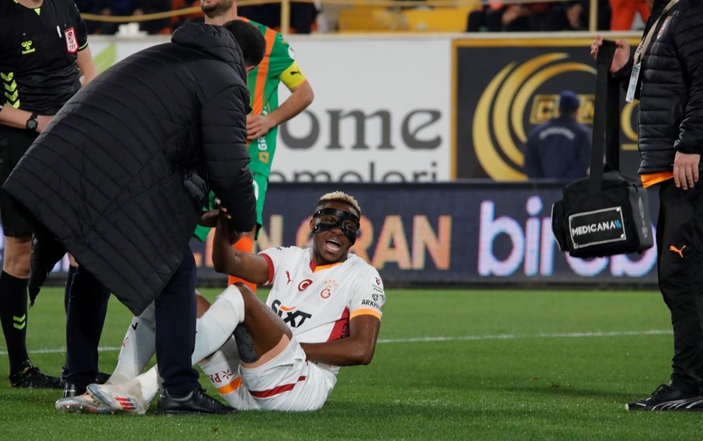 Galatasaray, Alanyaspor karşsında geriden gelerek 3 puanı aldı: Osimhen zirveye yaklaştı! - 11