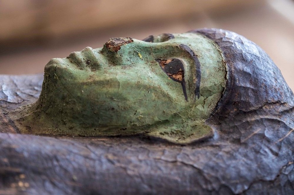 Mısır'da keşfedilen 2 bin 500 yıllık 59 tabut tek tek tanıtıldı - 2