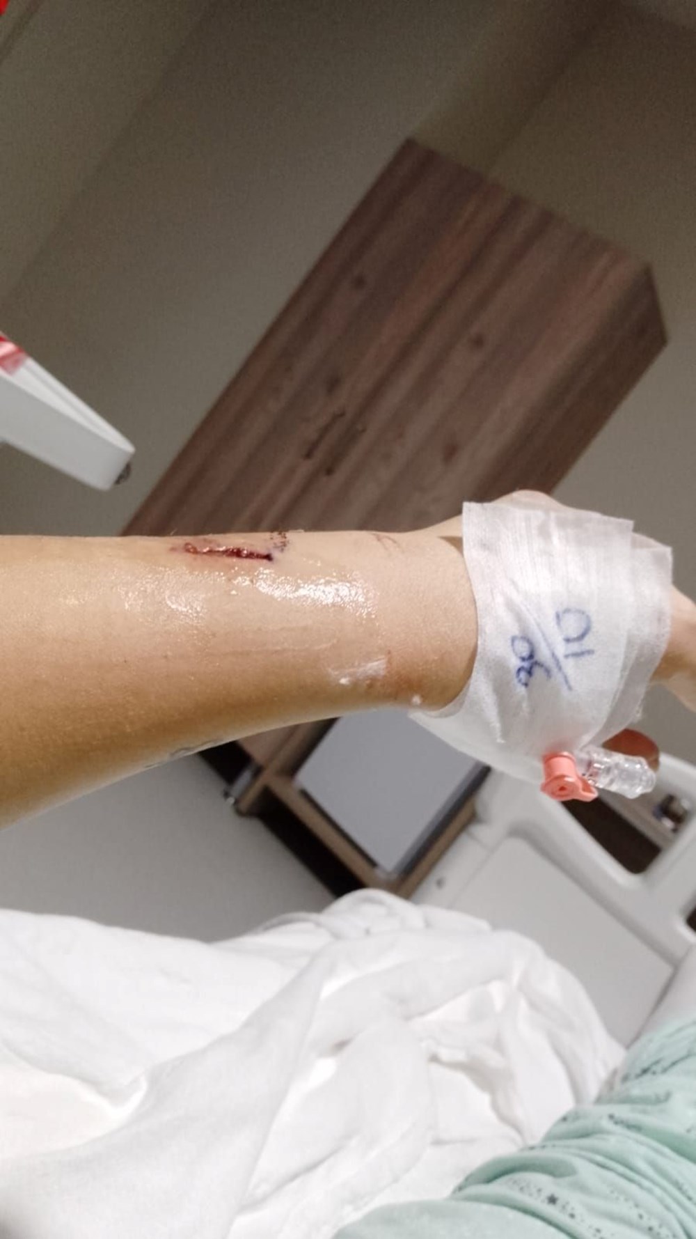 Ekmek bıçağı ile 7 yerinden bıçaklanan Sinem'in eski eşine 9 ayda tahliye: Korunma talebi reddedildi - 5