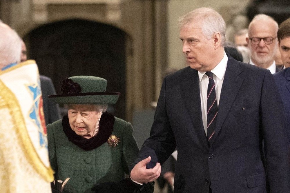 Sağlık sorunlarıyla gündemde olan Kraliçe Elizabeth Prens Philip'in anma töreninde - 3