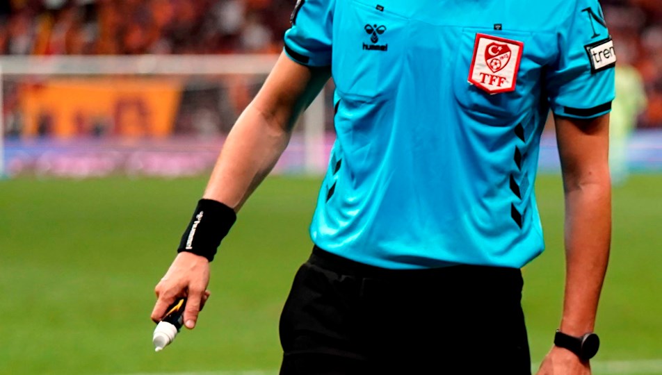 UEFA'dan Zorbay Küçük'e görev