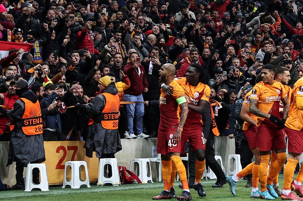 Galatasaray Avrupa Ligi'ne veda etti (Galatasaray-Barcelona) - 2