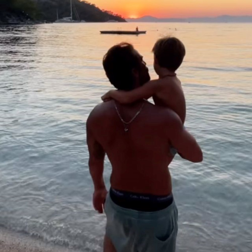 İbrahim Çelikkol ile oğlu Ali'den tatil pozları - 3