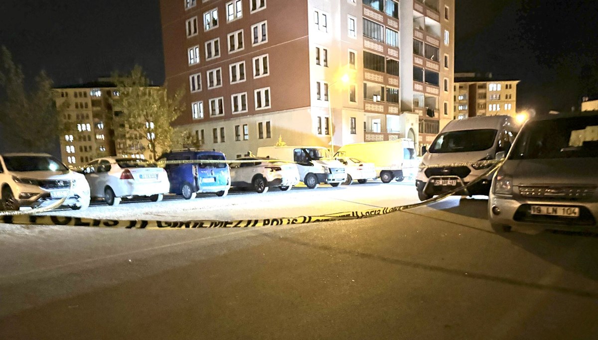 Erzurum’da akrabalar arasında kavga: 4 kişi yaralandı Erzurum’da akrabalar arasında kavga: 4 kişi yaralandı